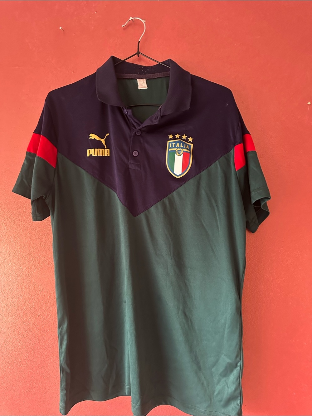 Puma Italy Crest Polo in Dark Green, Navy & Red